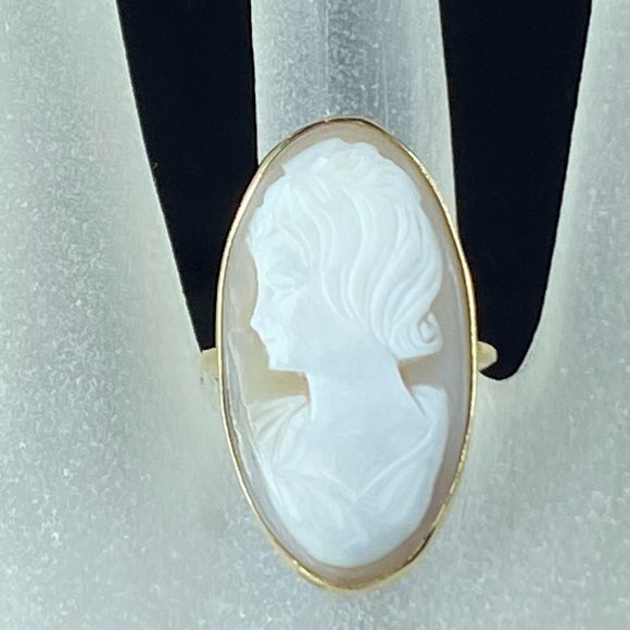 14k yellow gold hand carved natural Shell oval Cameo ring sz7.5 5.6gm